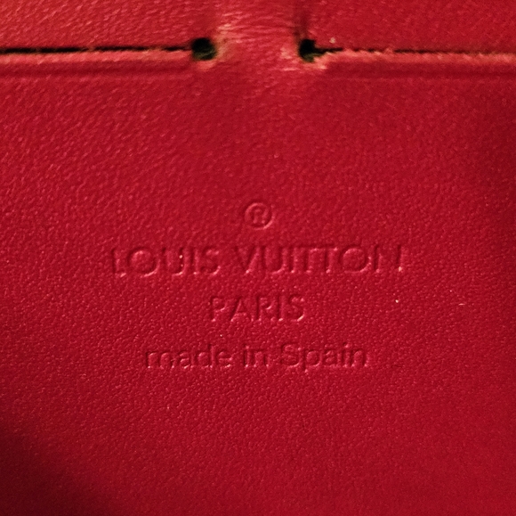 Louis Vuitton Vernis Red Wallet - Picture 9 of 10